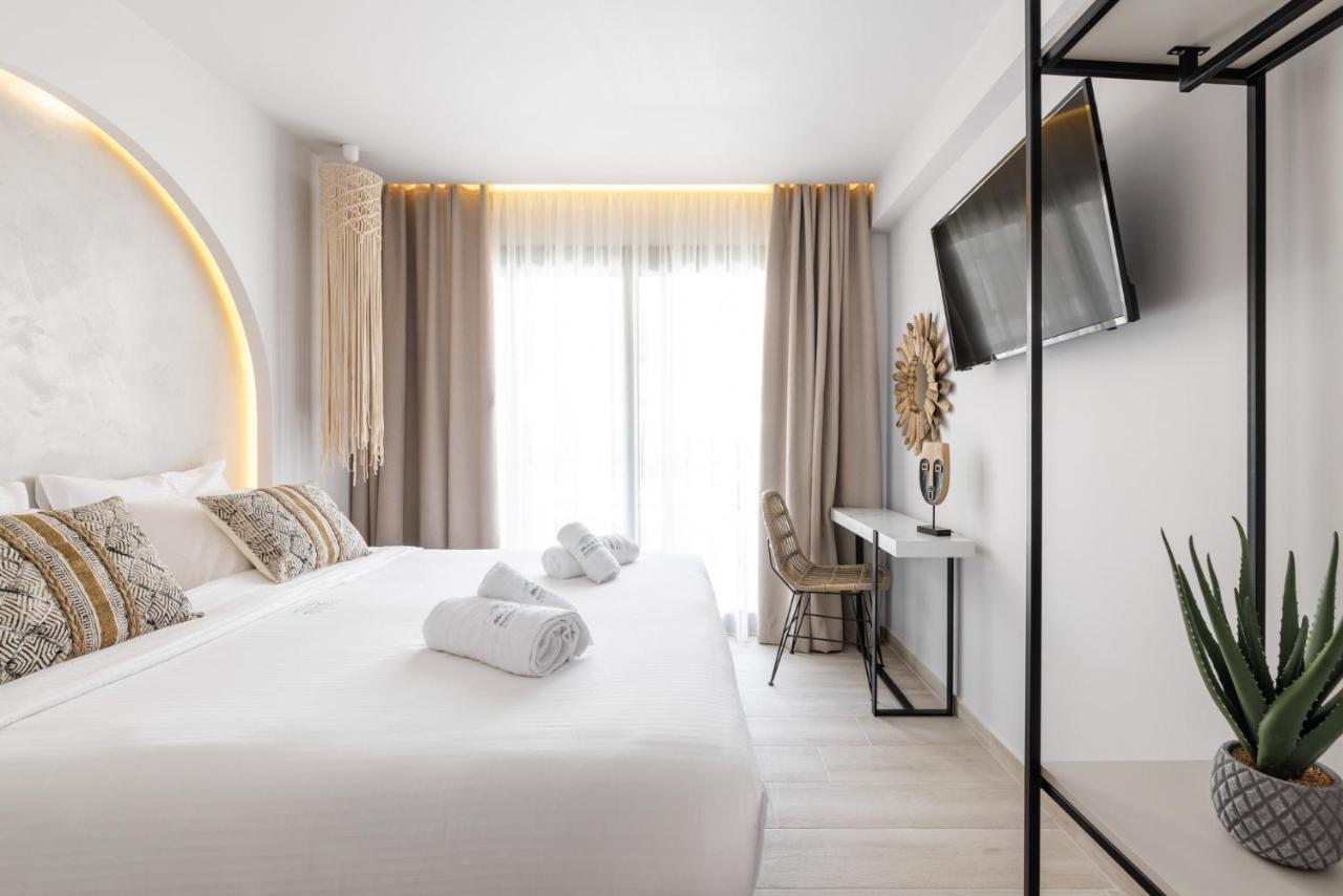 Amalthia Luxury Suites Polychrono Exterior photo