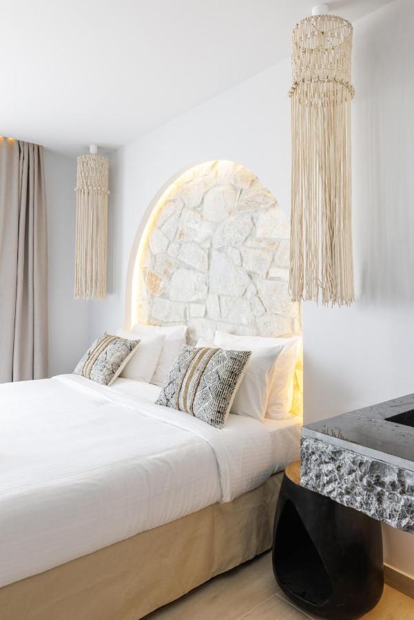 Amalthia Luxury Suites Polychrono Exterior photo